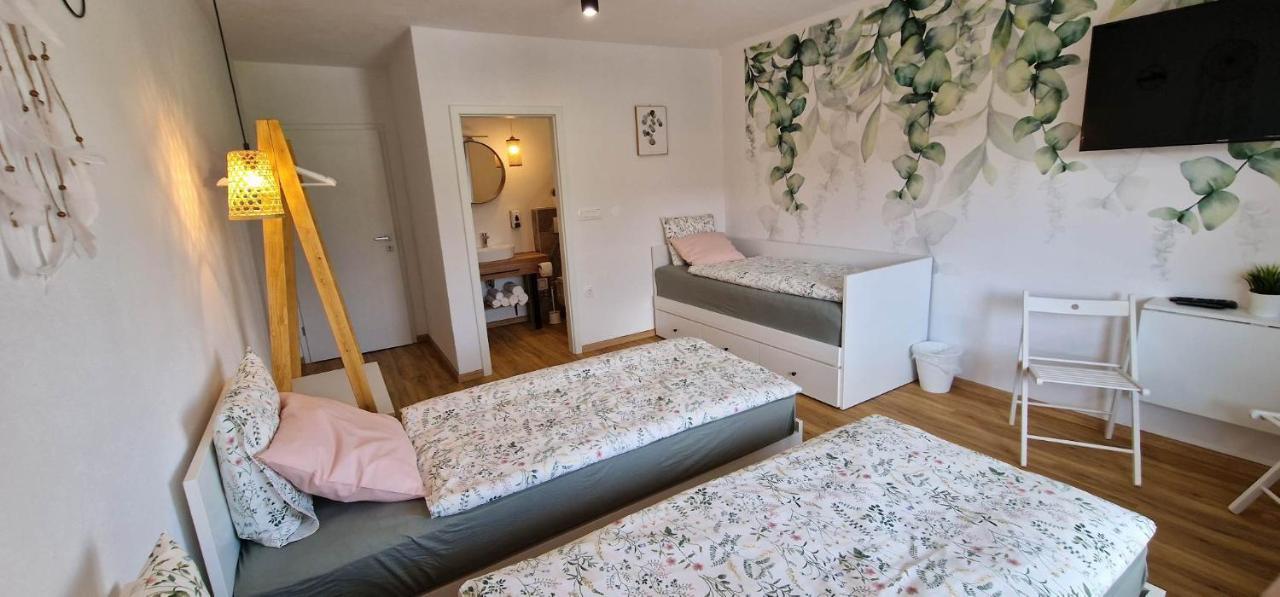 Hotel Samarin Črnomelj Eksteriør bilde